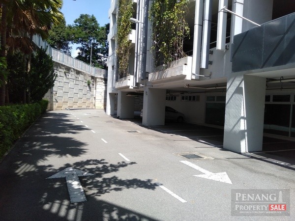 VERTIQ BOUTIQUE Outlets  at Basement Ground floor  8000SF Currently available  FOR RENT