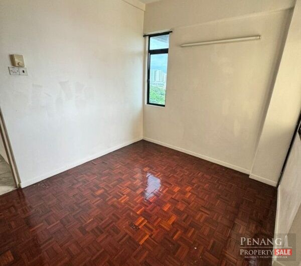 Freehold! Lavinia Apartment with 1 Carpark 1100sf, Low Density & Well Maintained