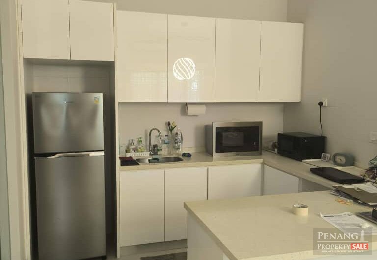 Jalan Bayu Triple Storey Semi-D, Batu Ferringhi