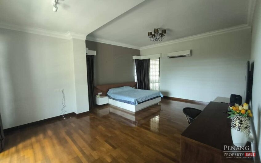 Jalan Bayu Triple Storey Semi-D, Batu Ferringhi