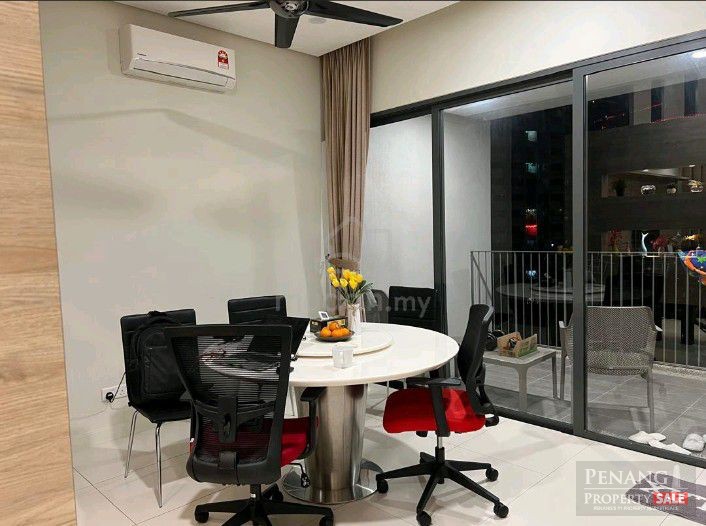 Vilaris Courtyard Homes 3 Storey Terrace, Gelugor