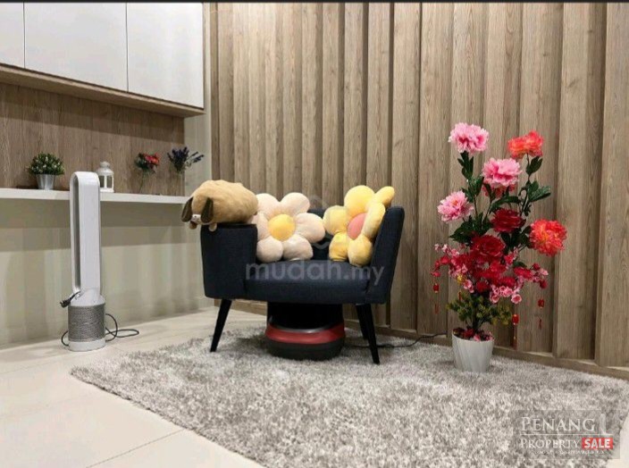 Vilaris Courtyard Homes 3 Storey Terrace, Gelugor