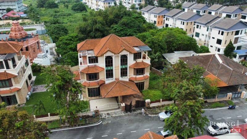 Lengkok Sungai Emas, Triple Storey Semi-D, Batu Ferringhi