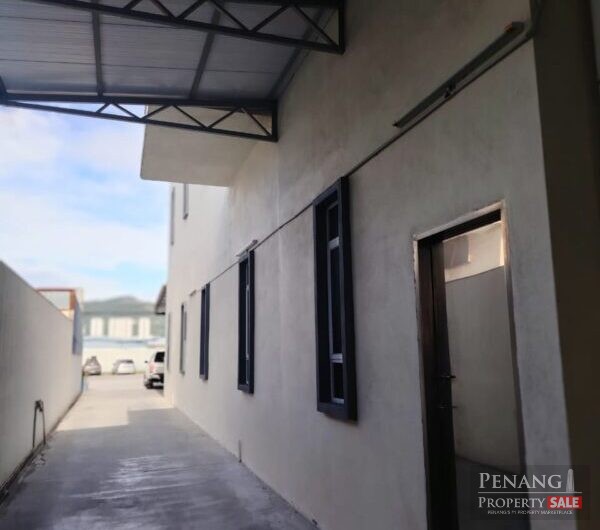 For Rent 2 Storey Shoplot facing Batu Maung main road 11900 Pulau Pinang
