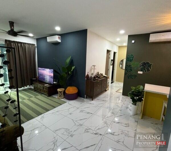 Freehold and Renovated Quaywest with 2 Carparks