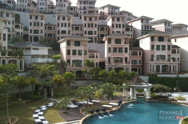 Moonlight Bay, 4/S Bungalow @ Batu Ferringhi, Penang