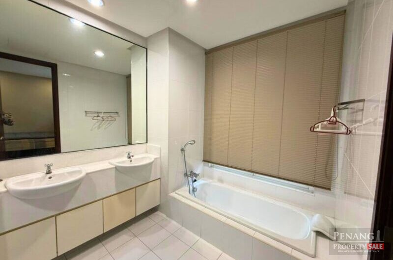 Ariza 2.5 Storey Courtyard Terrace