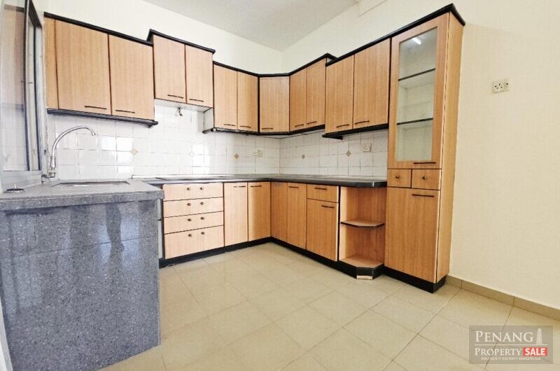 Most Value Buy! Villa Emas With 1 Carpark