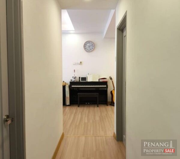 The Golden Triangle , Jalan Paya Tereubong ,Relau 11900 Bayan Lepas Penang