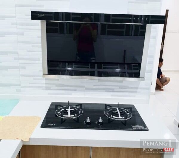 Worth Buy! Fully Renovated Sierra East with 4 Rooms & 2 Carparks