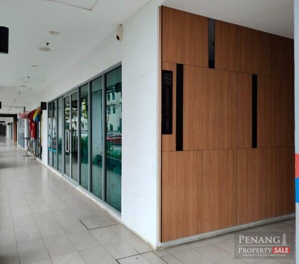 Ground Floor,  Centre Corner,  Face Design Village