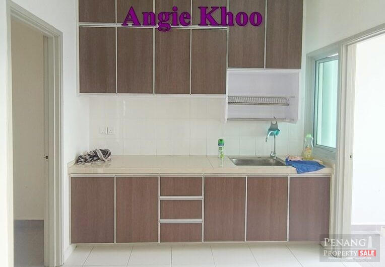 The Golden Triangle 1 Renovated 1,315 sqft 2 Car Parks Sungai Ara