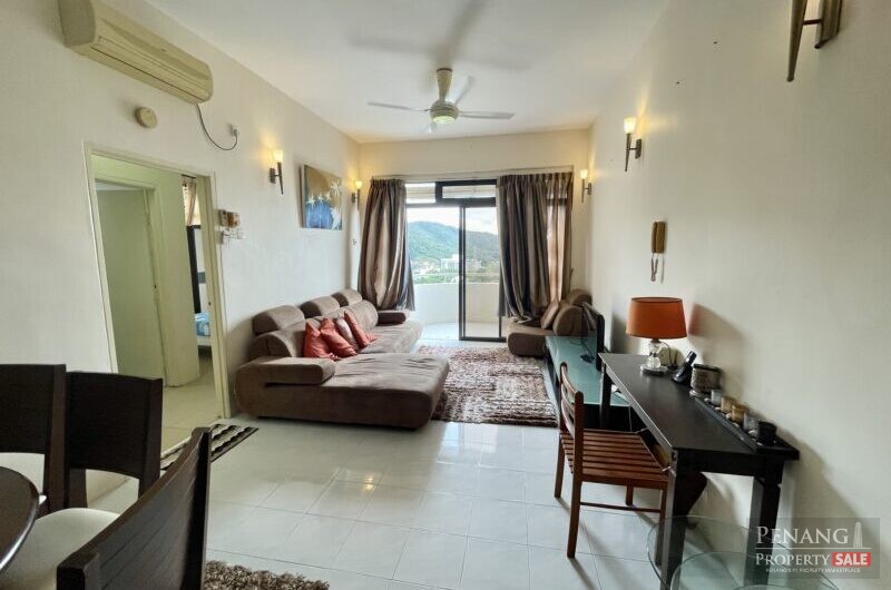 SEAVIEW! Renovated Eden Seaview Condo with 1 Carpark