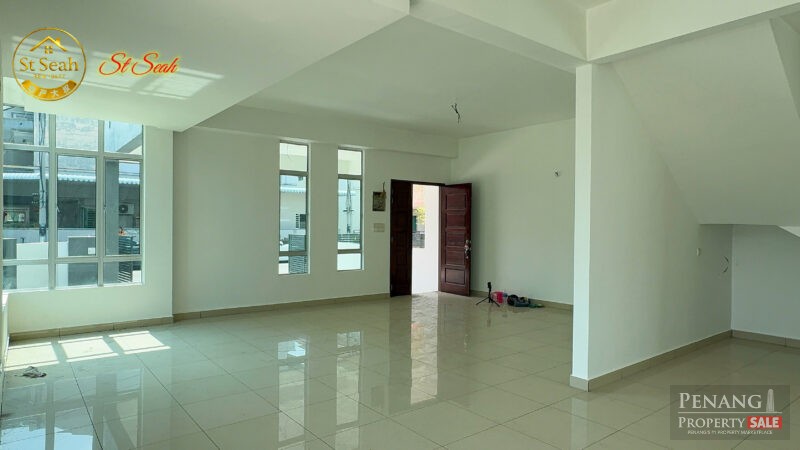 Taman Seri Murai 14100 Simpang Ampat Double Storey Semi Detached (Conner Unit) Land 2713sf Bldg up 2783sf 4 Bedroom  3 Bathroom  RM899K Stseah 0134997388 100% Licensed Real Estate Negotiator NO: REN 13677 * if you are interested in selling your property pls contact  * LISTING NO:A836 *** Build your dream house *** #地产大叔 #stseah