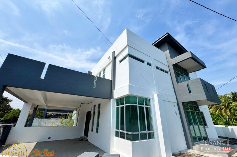 Taman Seri Murai 14100 Simpang Ampat Double Storey Semi Detached (Conner Unit) Land 2713sf Bldg up 2783sf 4 Bedroom  3 Bathroom  RM899K Stseah 0134997388 100% Licensed Real Estate Negotiator NO: REN 13677 * if you are interested in selling your property pls contact  * LISTING NO:A836 *** Build your dream house *** #地产大叔 #stseah