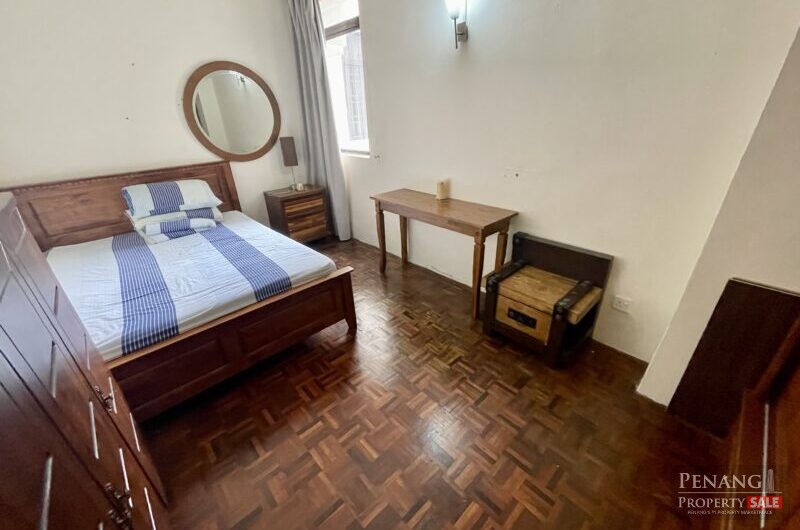 SEAVIEW! Renovated Eden Seaview Condo with 1 Carpark