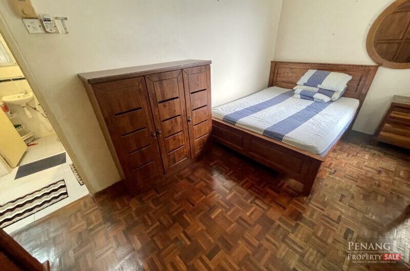 SEAVIEW! Renovated Eden Seaview Condo with 1 Carpark