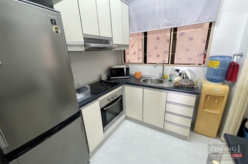 SEAVIEW! Renovated Eden Seaview Condo with 1 Carpark