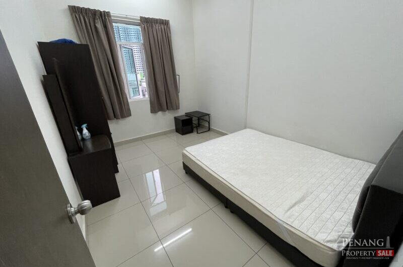 3 CARPARKS! Renovated & Freehold Reflections Condo