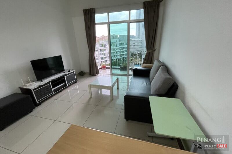 3 CARPARKS! Renovated & Freehold Reflections Condo