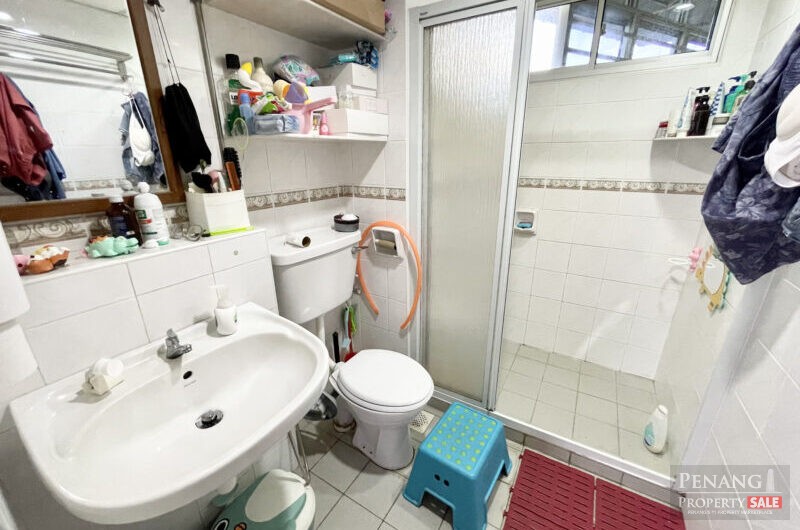 Worth Buy! Renovated Mutiara Place, Low Density and Well Maintained