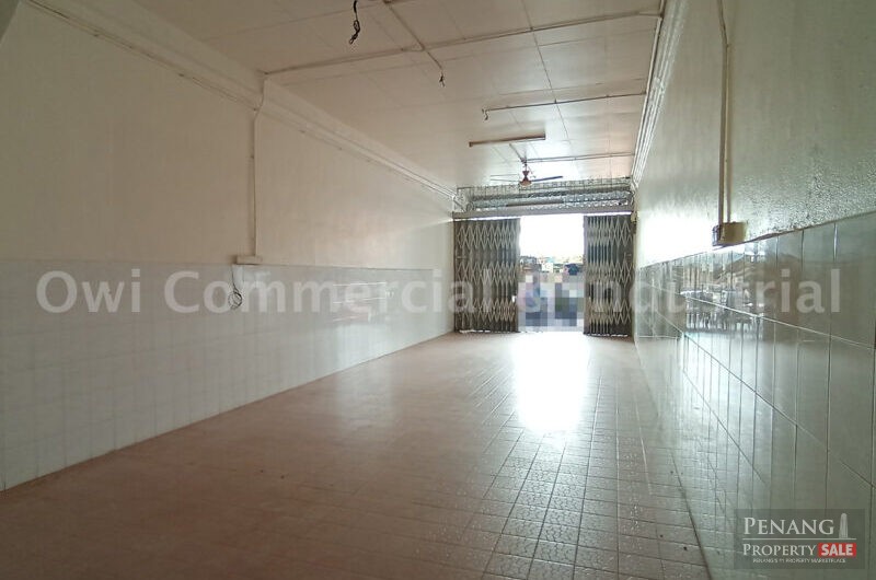 Refurbished Shophouse with Easy Parking Access near Chowrasta Market