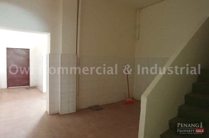 Refurbished Shophouse with Easy Parking Access near Chowrasta Market