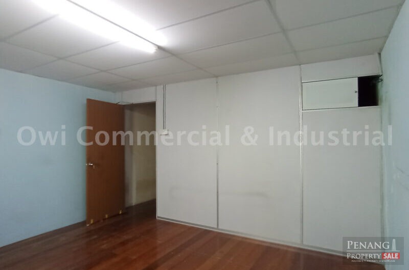 Refurbished Shophouse with Easy Parking Access near Chowrasta Market