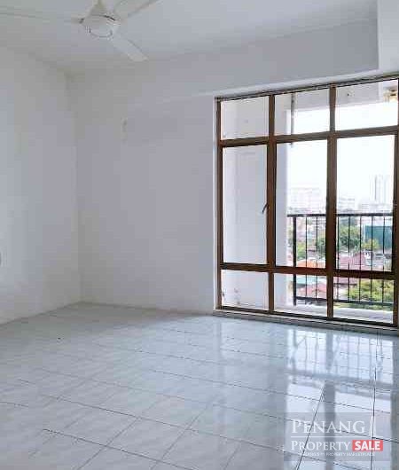 Halaman Kristal Block 1 At Jalan Free School near Genearal Hospital, Klinik Kesihatan, Han Chiang High School, KOMTAR..