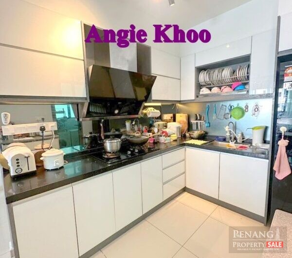 1300sqft 2 Car park Fully Renovated Nice View Tree Sparina Bayan Lepas