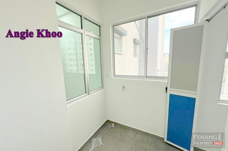 Sierra Residence Sungai Ara 1182sqft Poolview Balcony unit 2 Car park