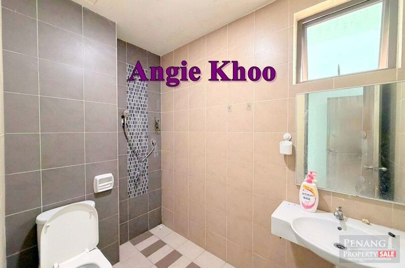 Tree Sparina Bayan Lepas 2 Car Park 1300 sqft Low floor Corner Unit