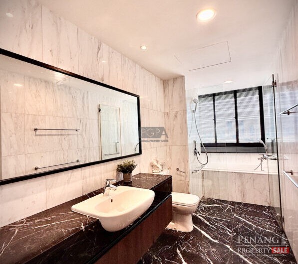 Stylish Designer Seaview Condo @ The Landmark by Katana, Tanjong Tokong