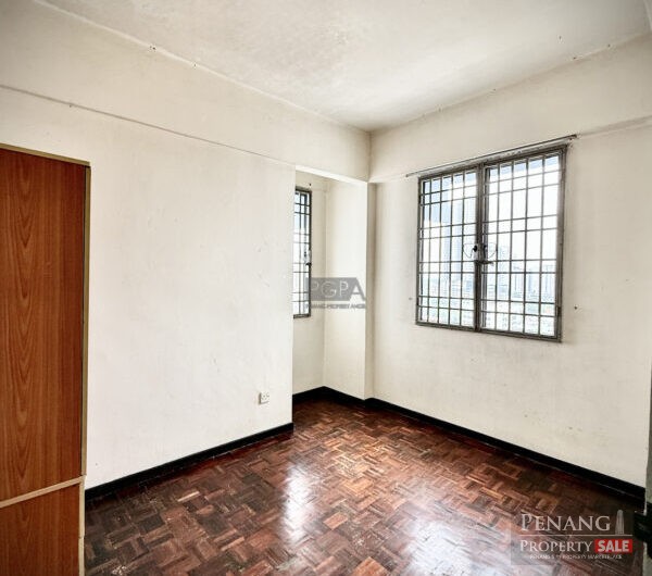 Sri Permai Apartment For Rent on Jalan Free School in Jelutong.