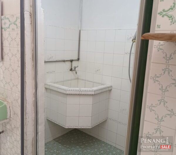 Island Glades , Lorong Delima 11600 Jelutong penang