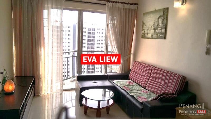 Villa Emas Queensbay Mall area Corner High Floor Seaview Well Conditio