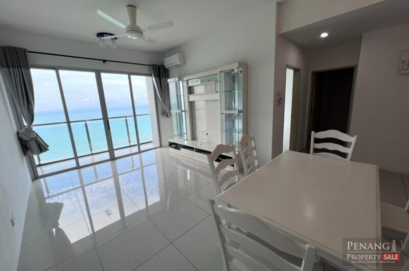 10 Island Resort 1100sf Seaview Condominium Located in Batu Ferringhi