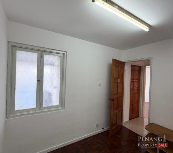 FOR RENT  Desa Green