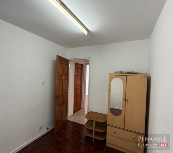 FOR RENT  Desa Green