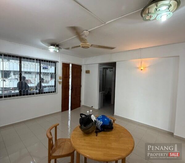 FOR RENT  Desa Green