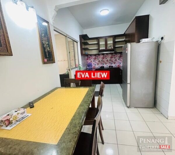 Putra Place Block B3 Bayan Lepas Renovated & Furnished Pool view