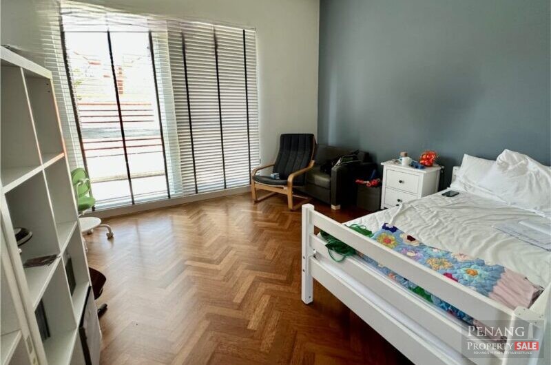 E&O 3 Storey Super Semi-D with Swimming Pool