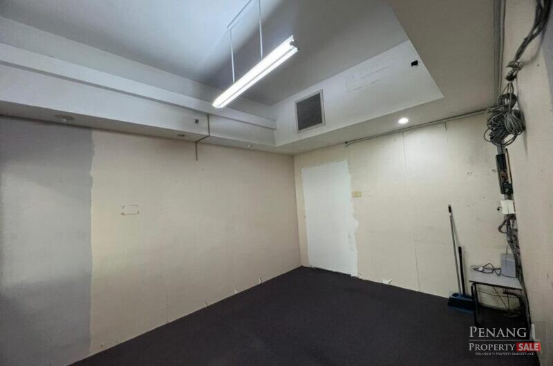 Menara Northam, Georgetown (FACING SEA VIEW / RENOVATED) For RENT