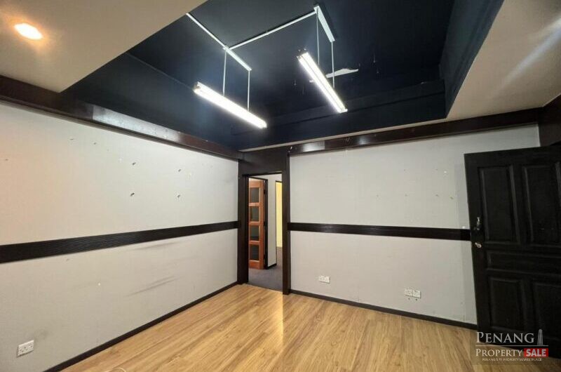 Menara Northam, Georgetown (FACING SEA VIEW / RENOVATED) For RENT