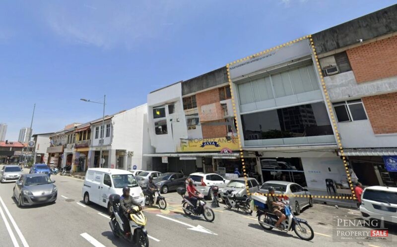 Three-Storey Intermediate Commercial Building on Jalan Dato Kramat in George Town