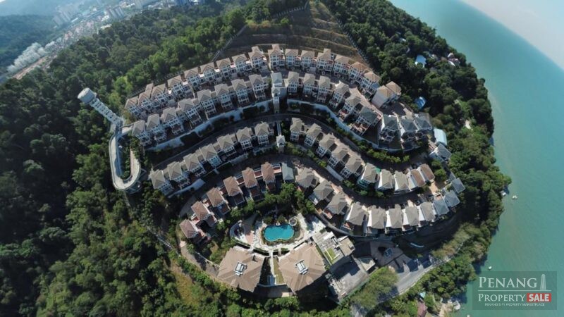 Moonlight Bay 2200sf Condovilla Located in Batu Ferringhi