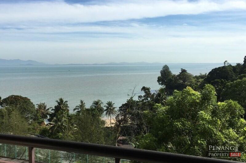 Moonlight Bay 2200sf Condovilla Seaview Located in Batu Ferringhi