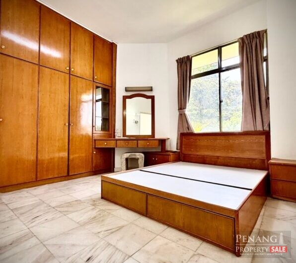 Diamond Villa Condominium (Emerald Tower) in Tanjung Bungah.