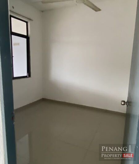 Taman Merak, Simpang Ampat