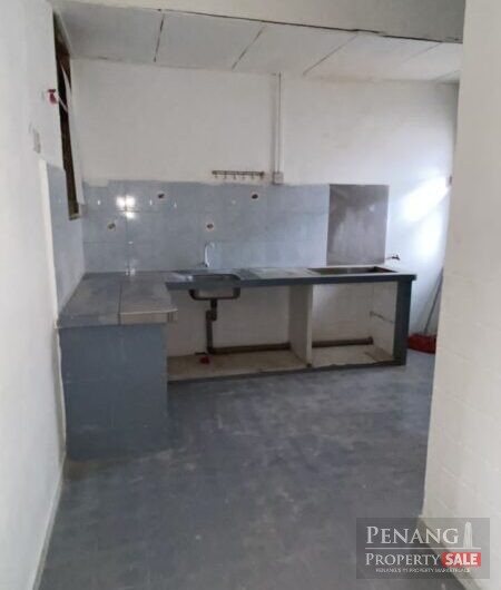 Taman Merak, Simpang Ampat